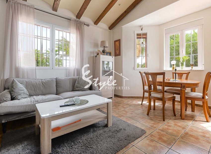Resale - Villa - Orihuela-Costa - Bigastro