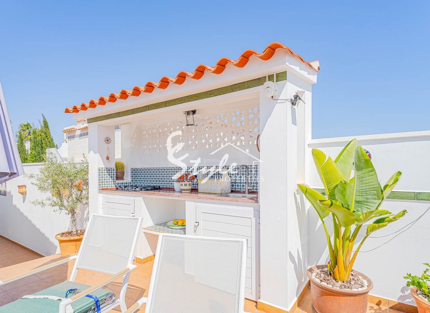 Resale - Villa - Orihuela-Costa - Blue Lagoon