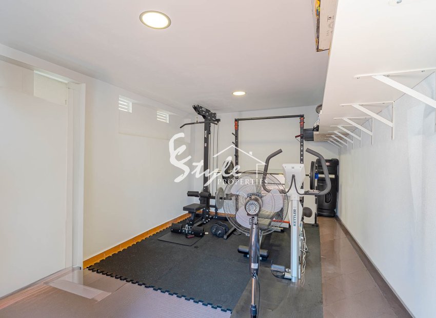 Resale - Villa - Orihuela-Costa - Blue Lagoon