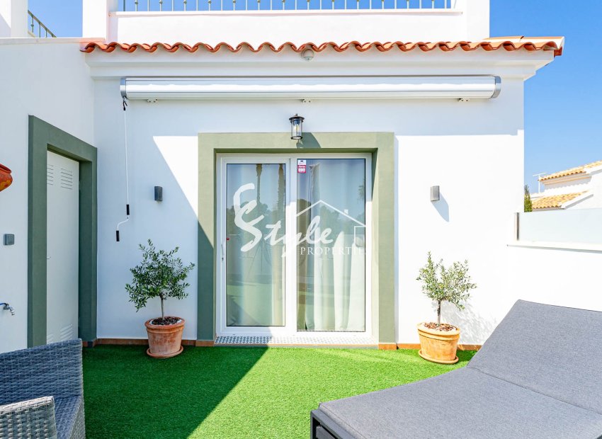 Resale - Villa - Orihuela-Costa - Blue Lagoon