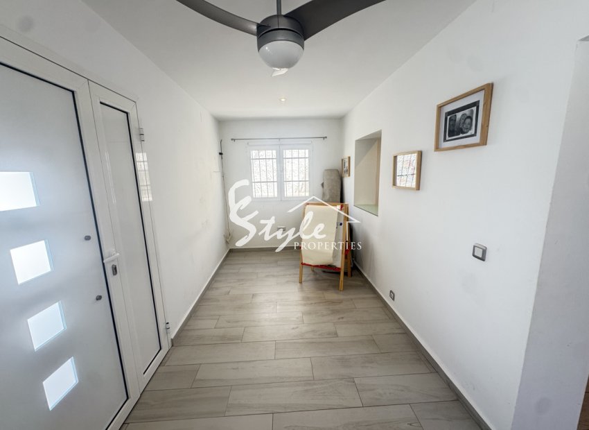 Resale - Villa - Orihuela-Costa - Blue Lagoon