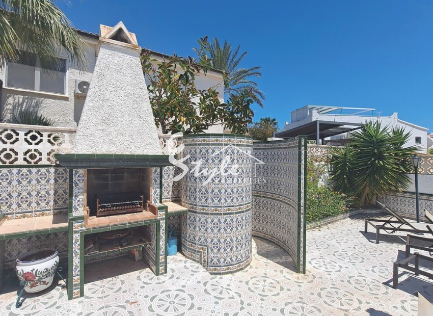 Resale - Villa - Orihuela-Costa - Blue Lagoon