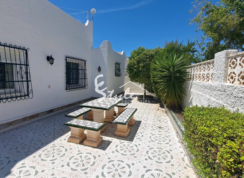 Resale - Villa - Orihuela-Costa - Blue Lagoon