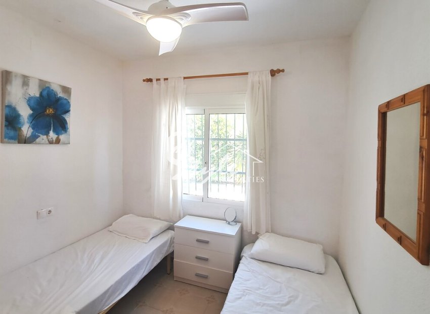 Resale - Villa - Orihuela-Costa - Blue Lagoon