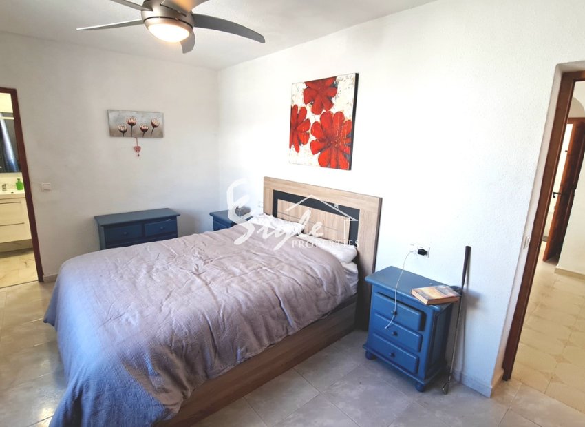 Resale - Villa - Orihuela-Costa - Blue Lagoon
