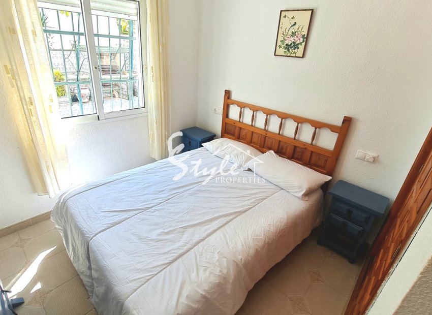 Resale - Villa - Orihuela-Costa - Blue Lagoon