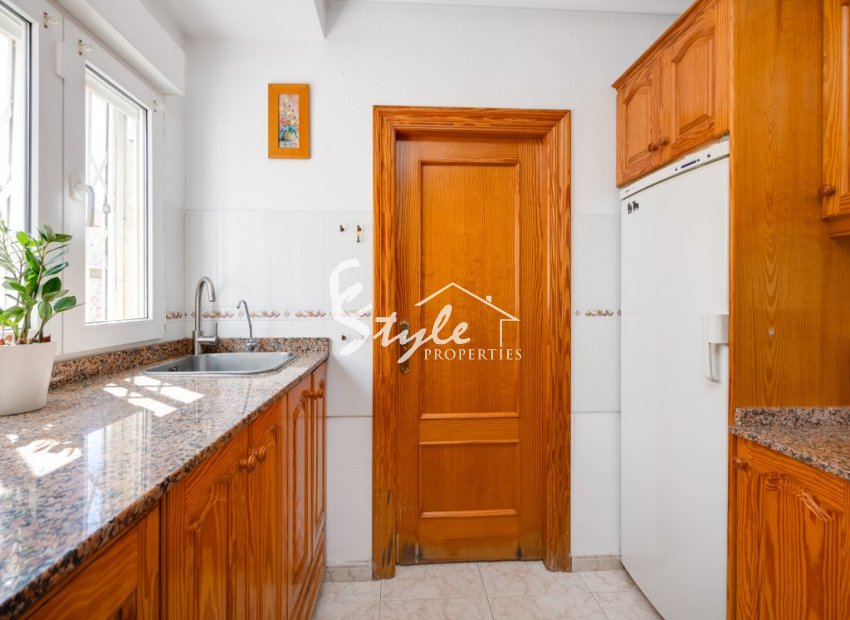 Resale - Villa - Orihuela-Costa - calle Nicolas de  Bussi,22