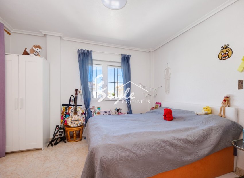 Resale - Villa - Orihuela-Costa - calle Nicolas de  Bussi,22