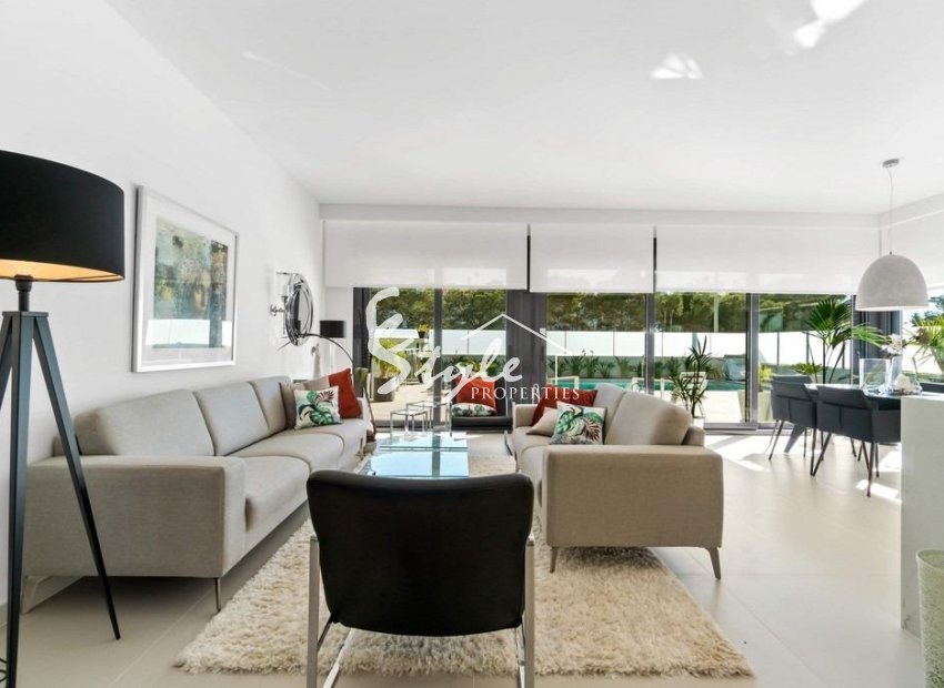 Resale - Villa - Orihuela Costa  - Campoamor