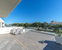 Resale - Villa - Orihuela Costa  - Campoamor