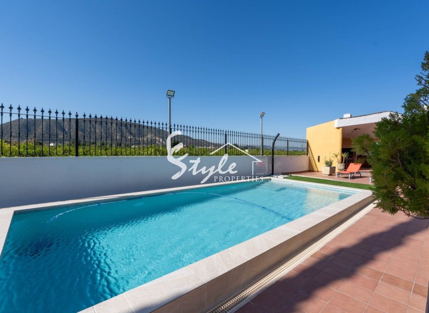 Resale - Villa - Orihuela-Costa - Correntías Medias