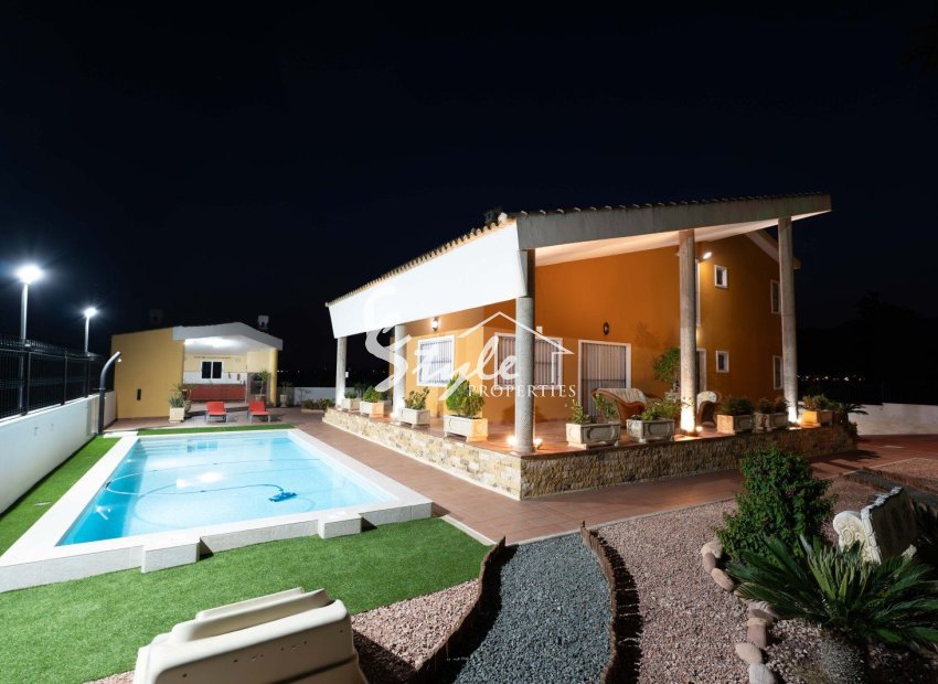 Resale - Villa - Orihuela-Costa - Correntías Medias