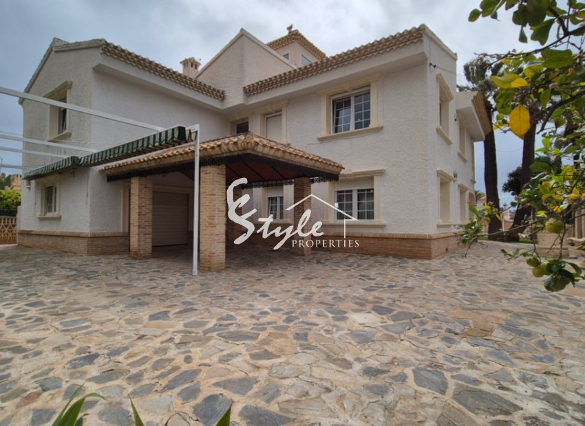 Resale - Villa - Orihuela-Costa - Costa Blanca Sur