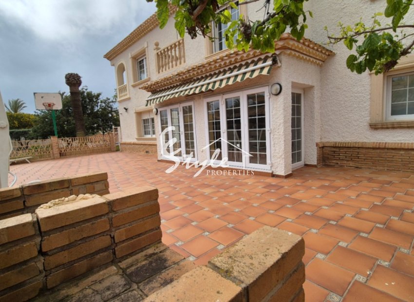 Resale - Villa - Orihuela-Costa - Costa Blanca Sur