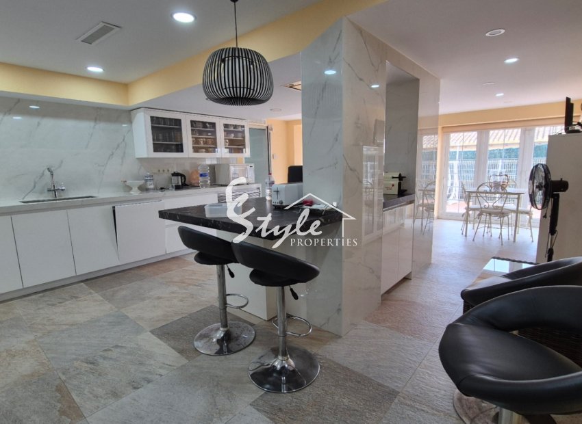Resale - Villa - Orihuela-Costa - Costa Blanca Sur