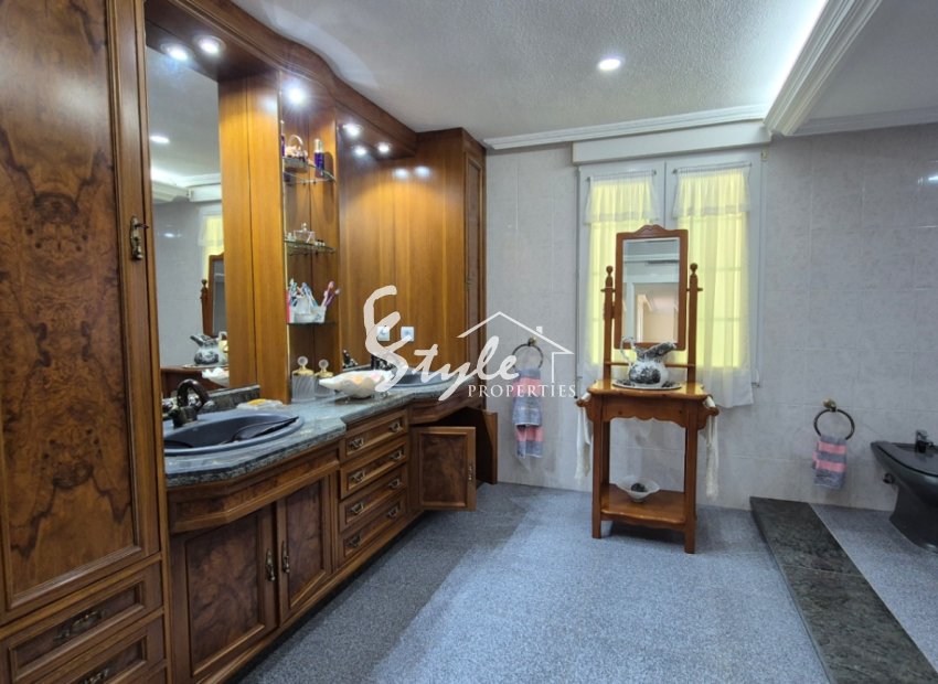 Resale - Villa - Orihuela-Costa - Costa Blanca Sur