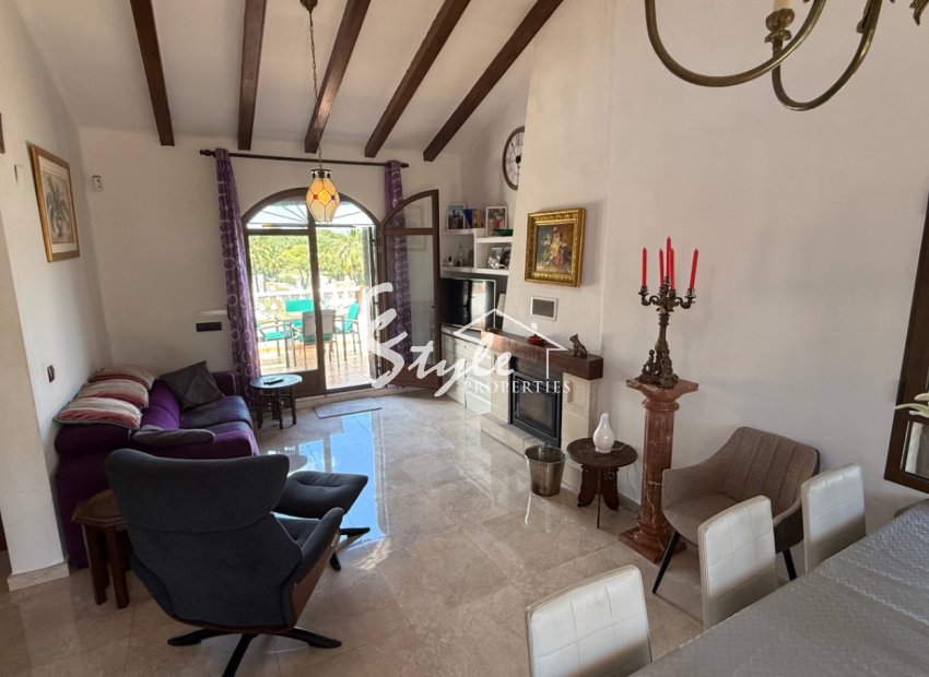 Resale - Villa - Orihuela-Costa - Costa Blanca Sur