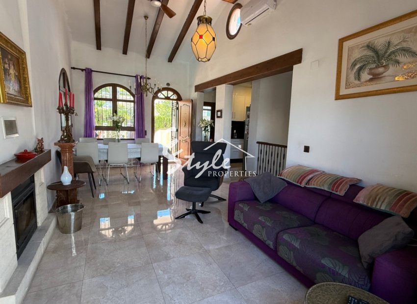 Resale - Villa - Orihuela-Costa - Costa Blanca Sur