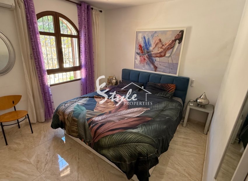 Resale - Villa - Orihuela-Costa - Costa Blanca Sur