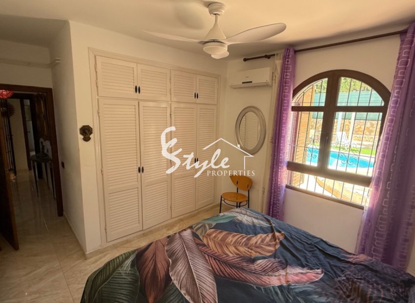 Resale - Villa - Orihuela-Costa - Costa Blanca Sur
