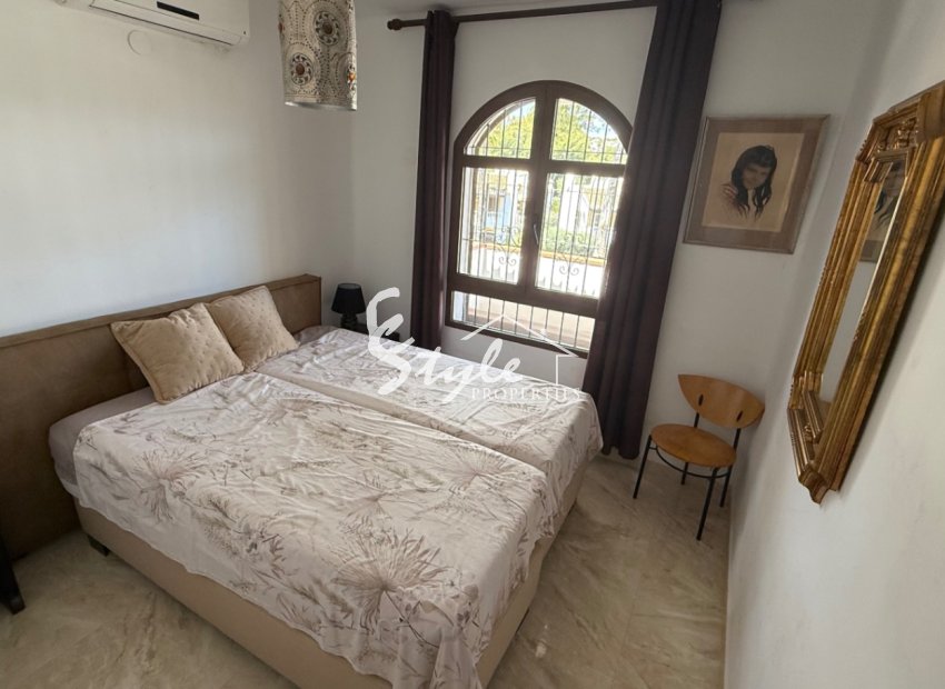 Resale - Villa - Orihuela-Costa - Costa Blanca Sur
