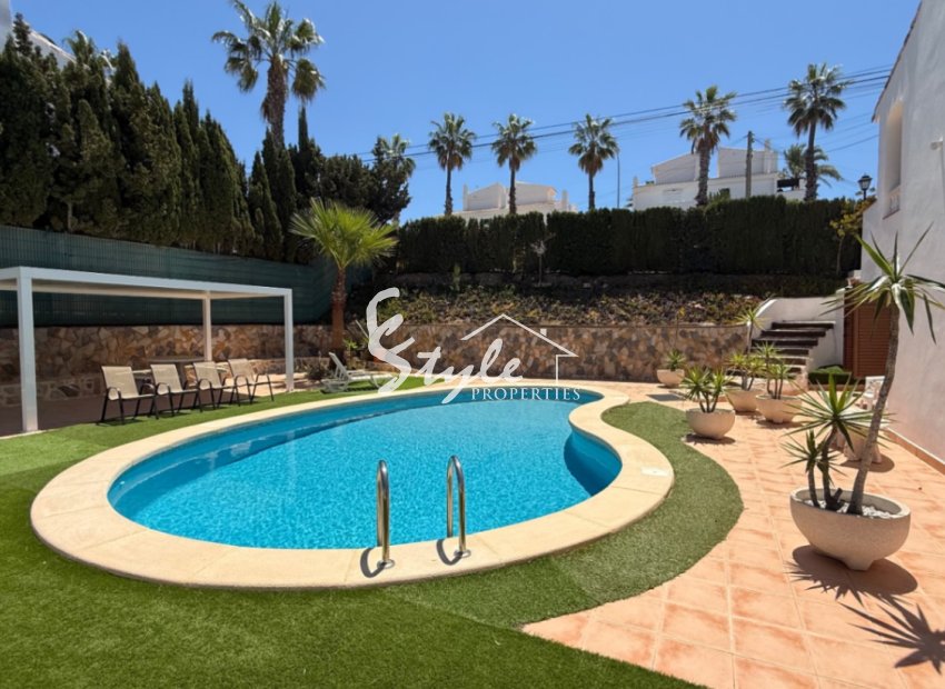 Resale - Villa - Orihuela-Costa - Costa Blanca Sur