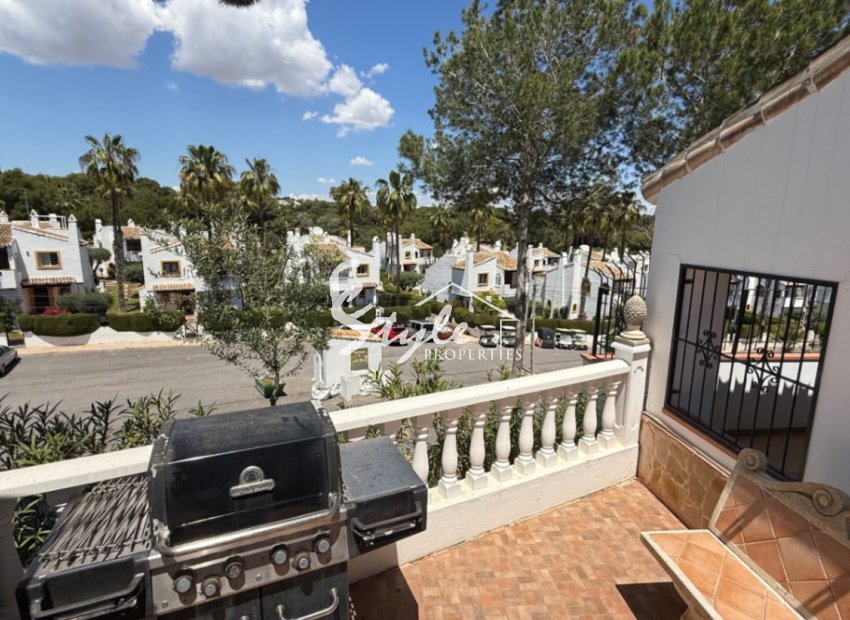 Resale - Villa - Orihuela-Costa - Costa Blanca Sur
