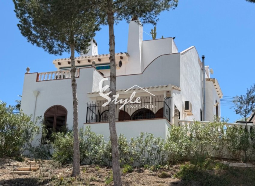 Resale - Villa - Orihuela-Costa - Costa Blanca Sur