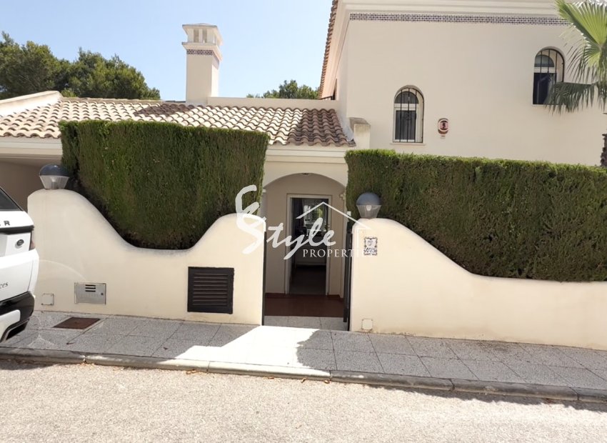 Resale - Villa - Orihuela-Costa - Costa Blanca Sur