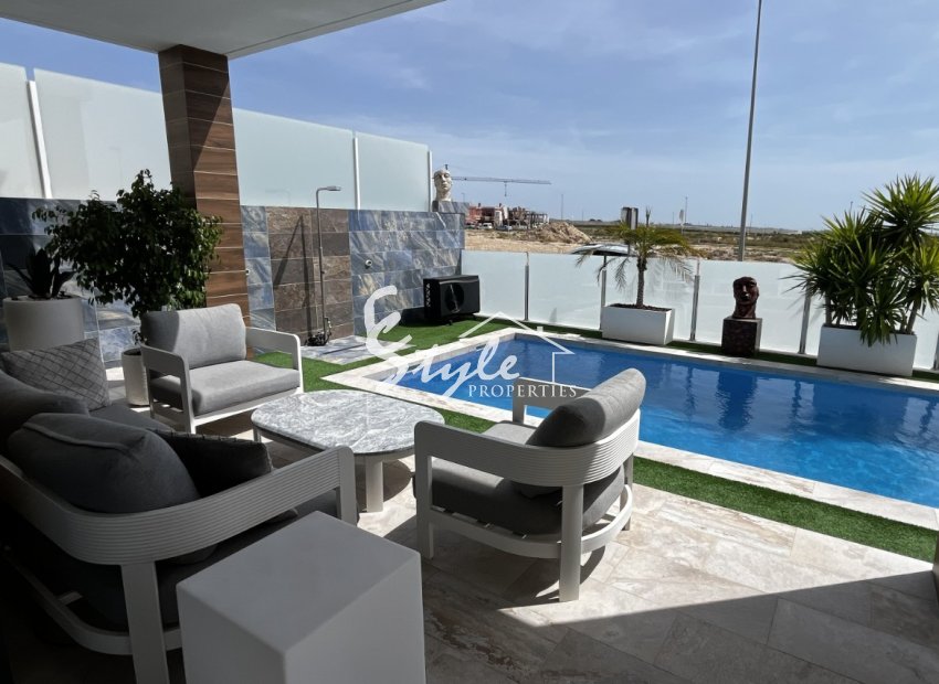 Resale - Villa - Orihuela-Costa - Entre Naranjos Vistabella Golf