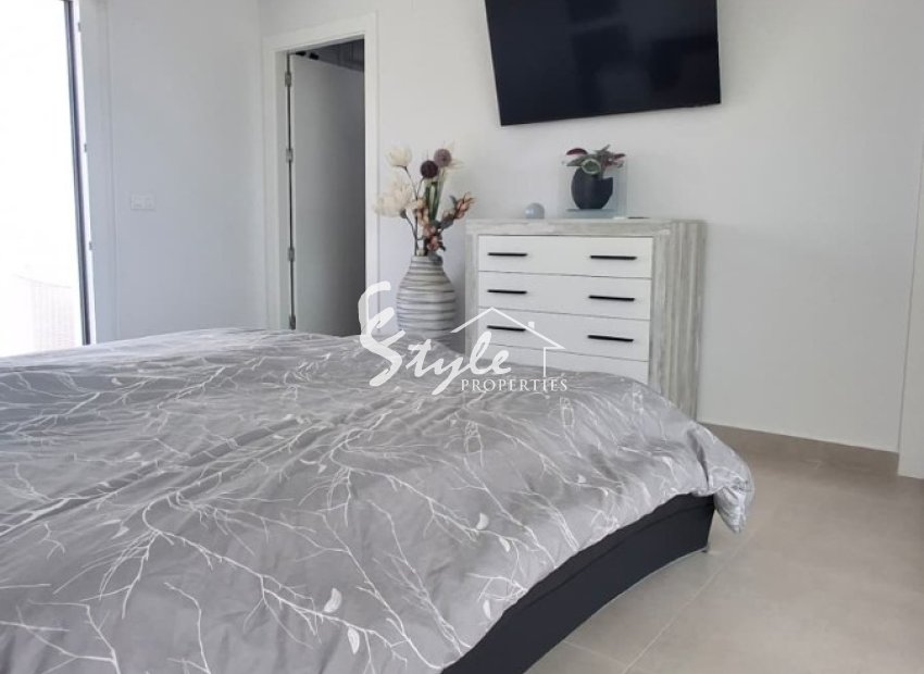 Resale - Villa - Orihuela-Costa - Entre Naranjos Vistabella Golf