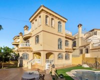Resale - Villa - Orihuela-Costa - La Florida