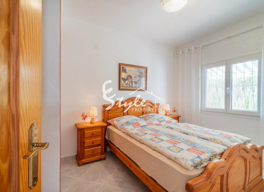 Resale - Villa - Orihuela-Costa - La Florida