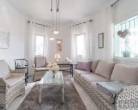 Resale - Villa - Orihuela-Costa - La Florida