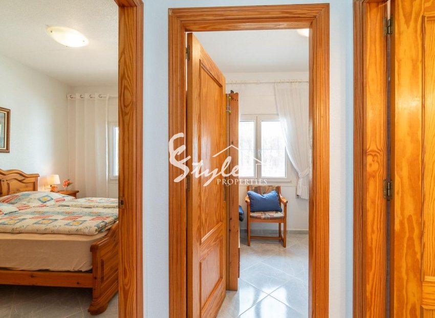 Resale - Villa - Orihuela-Costa - La Florida