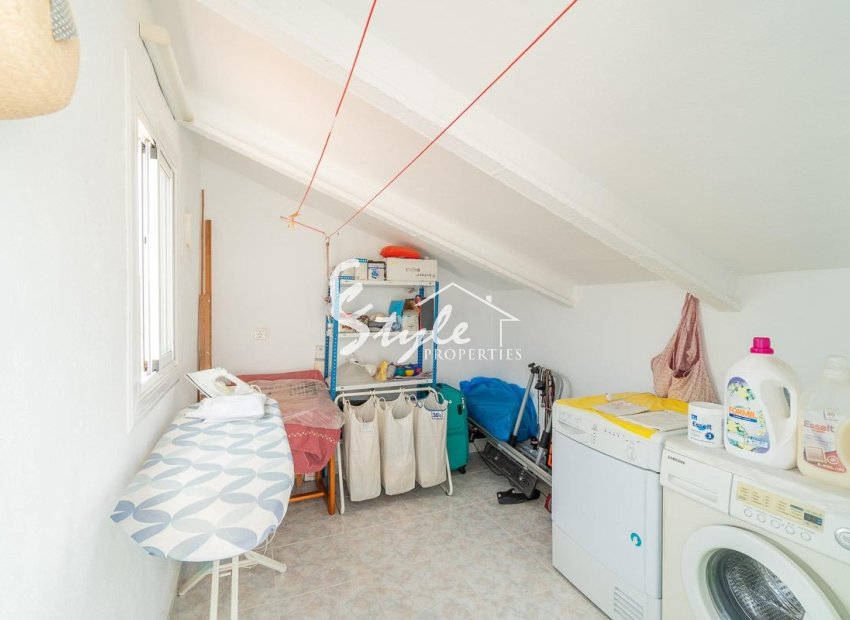 Resale - Villa - Orihuela-Costa - La Florida