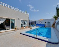 Resale - Villa - Orihuela-Costa - La Regia