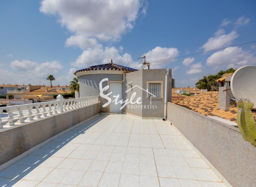 Resale - Villa - Orihuela-Costa - La Regia