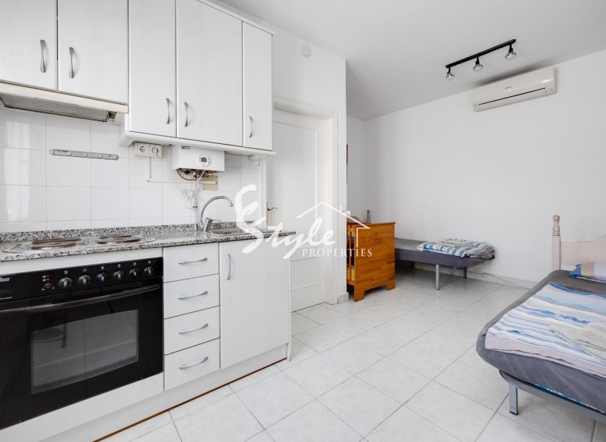 Resale - Villa - Orihuela-Costa - La Regia