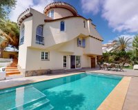 Resale - Villa - Orihuela Costa  - La Zenia