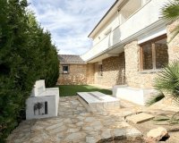 Resale - Villa - Orihuela Costa  - La Zenia