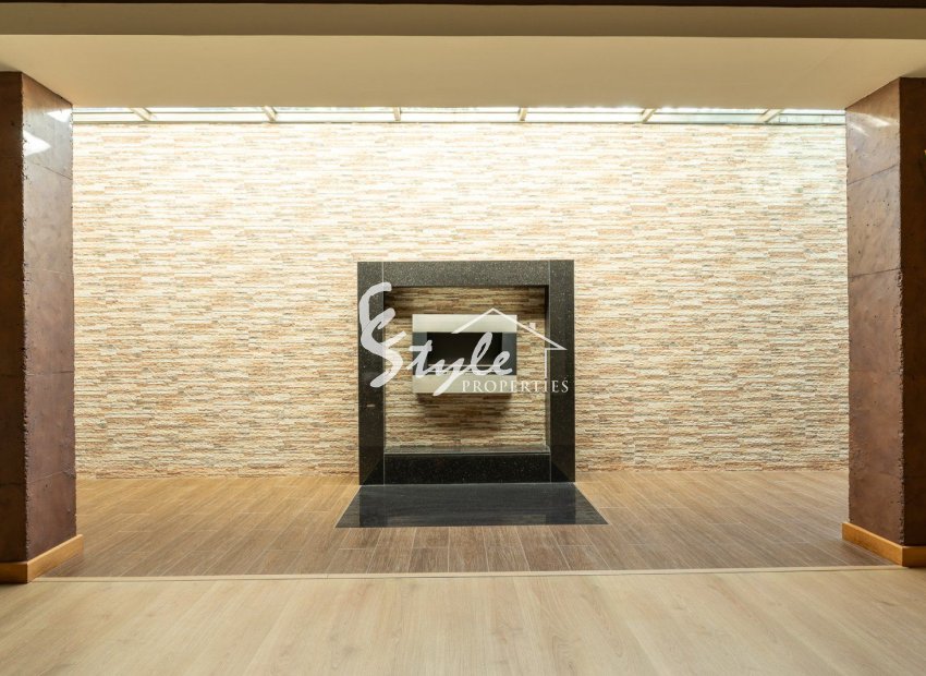 Resale - Villa - Orihuela Costa  - La Zenia