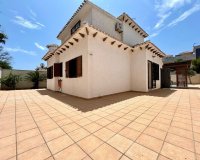 Resale - Villa - Orihuela Costa  - La Zenia