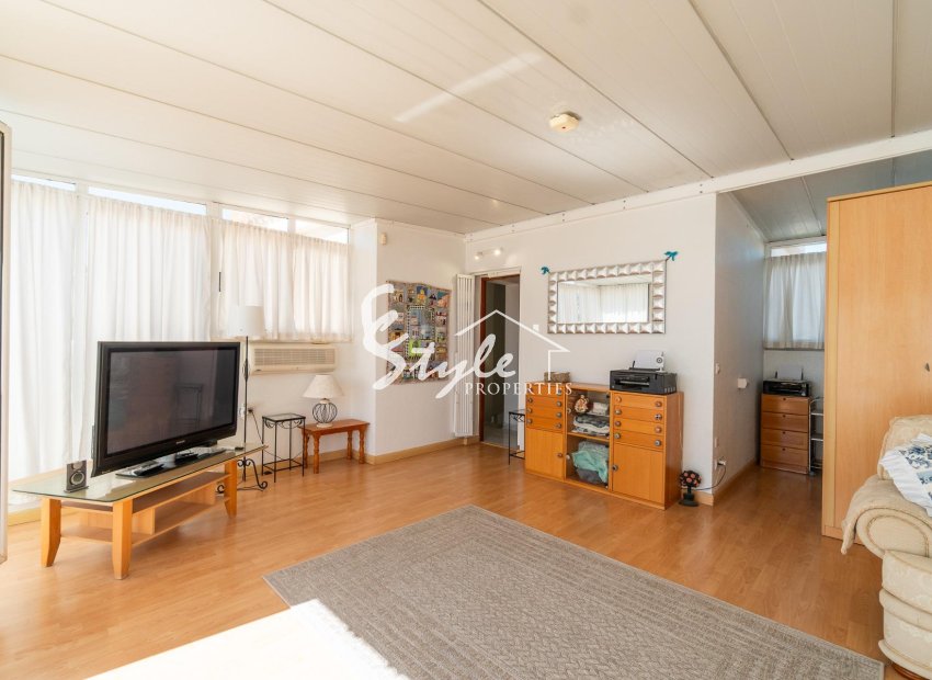 Resale - Villa - Orihuela-Costa - La Zenia