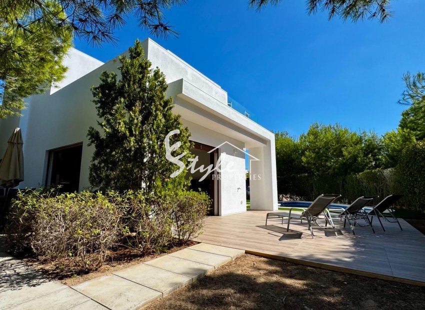 Resale - Villa - Orihuela-Costa - Las Colinas Golf
