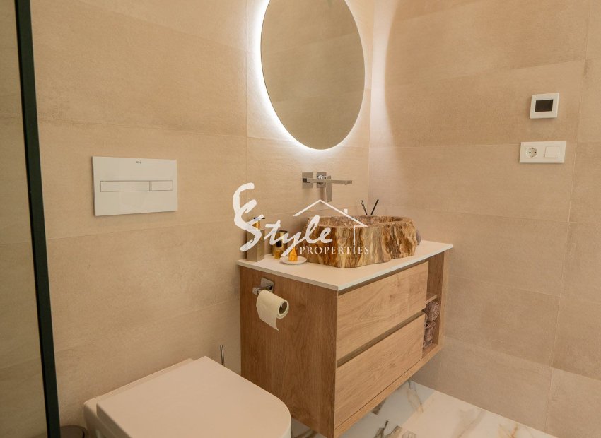 Resale - Villa - Orihuela Costa  - Las Colinas Golf