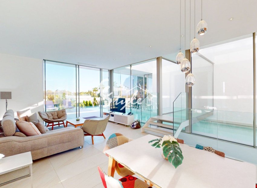 Resale - Villa - Orihuela Costa  - Las Colinas Golf