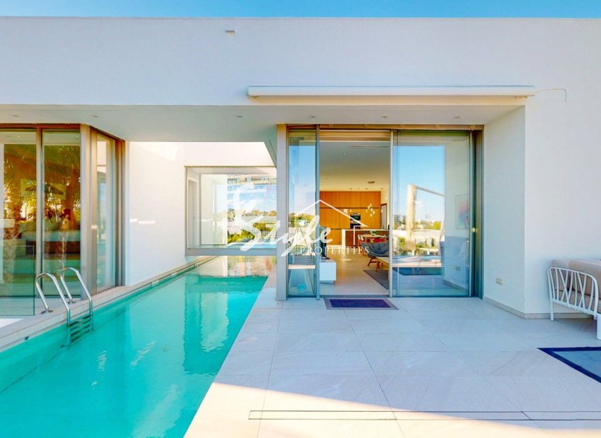 Resale - Villa - Orihuela Costa  - Las Colinas Golf