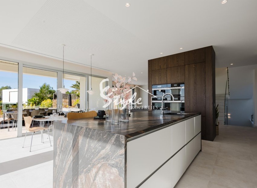Resale - Villa - Orihuela-Costa - Las Colinas Golf