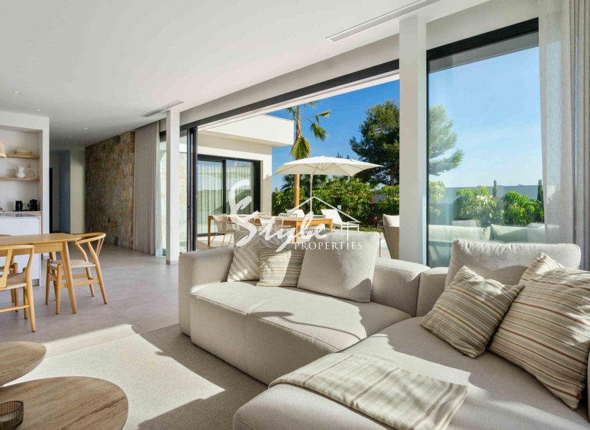 Resale - Villa - Orihuela-Costa - Las Colinas Golf